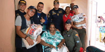 Armada de Colombia y Fuerza Aeroespacial culminan con éxito jornada de apoyo al desarrollo en Providencia y Santa Catalina