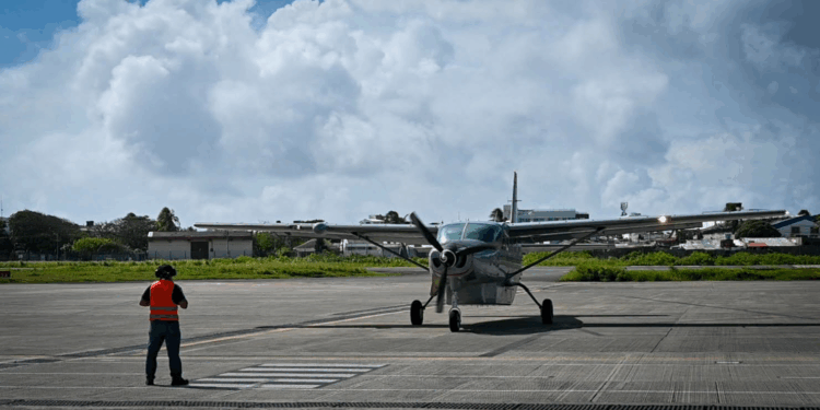 Traslado aeromédico desde Providencia facilitó atención prioritaria para adulto en San Andrés