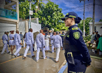 Policía Nacional garantizó la seguridad durante el tradicional desfile del 12 de octubre día de la raza 