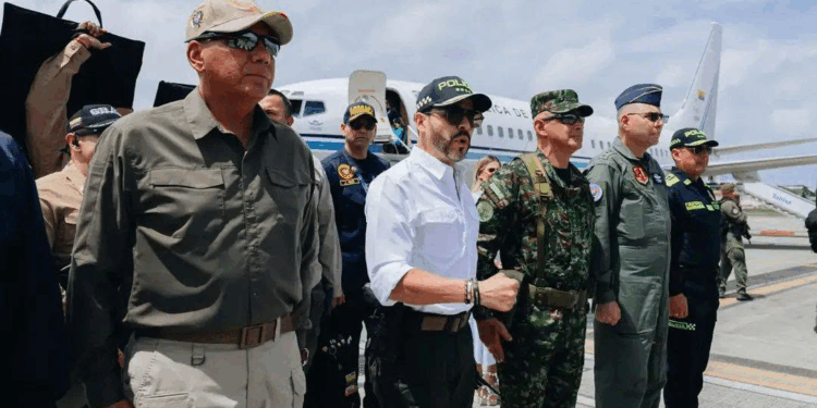 Todo listo para la entrega de declaraciones del Presidente de la República luego de hacer presencia en la isla de San Andrés